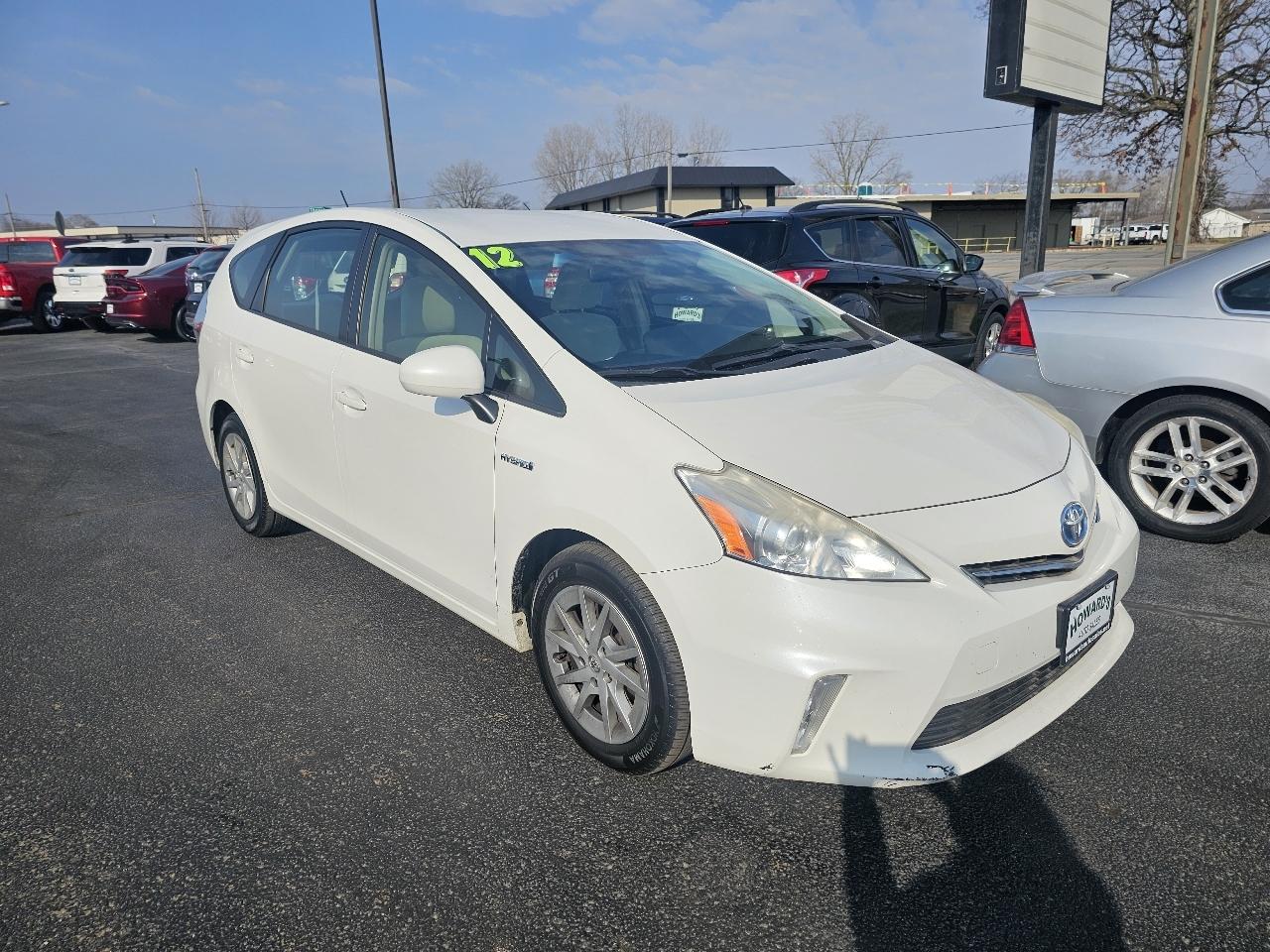 Toyota Prius V Two 2012