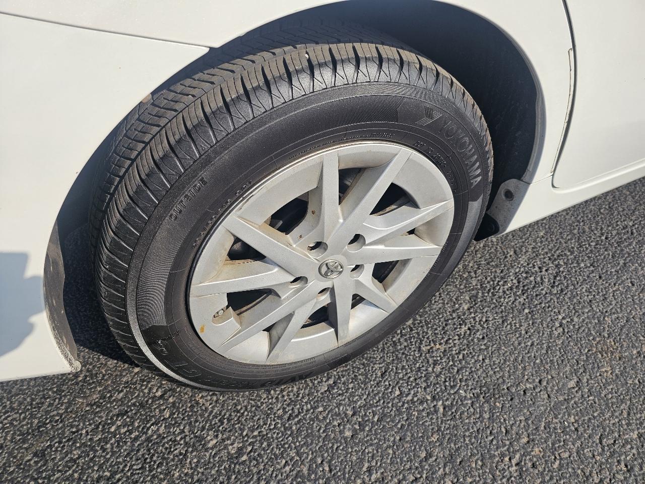 Toyota Prius V Two 2012