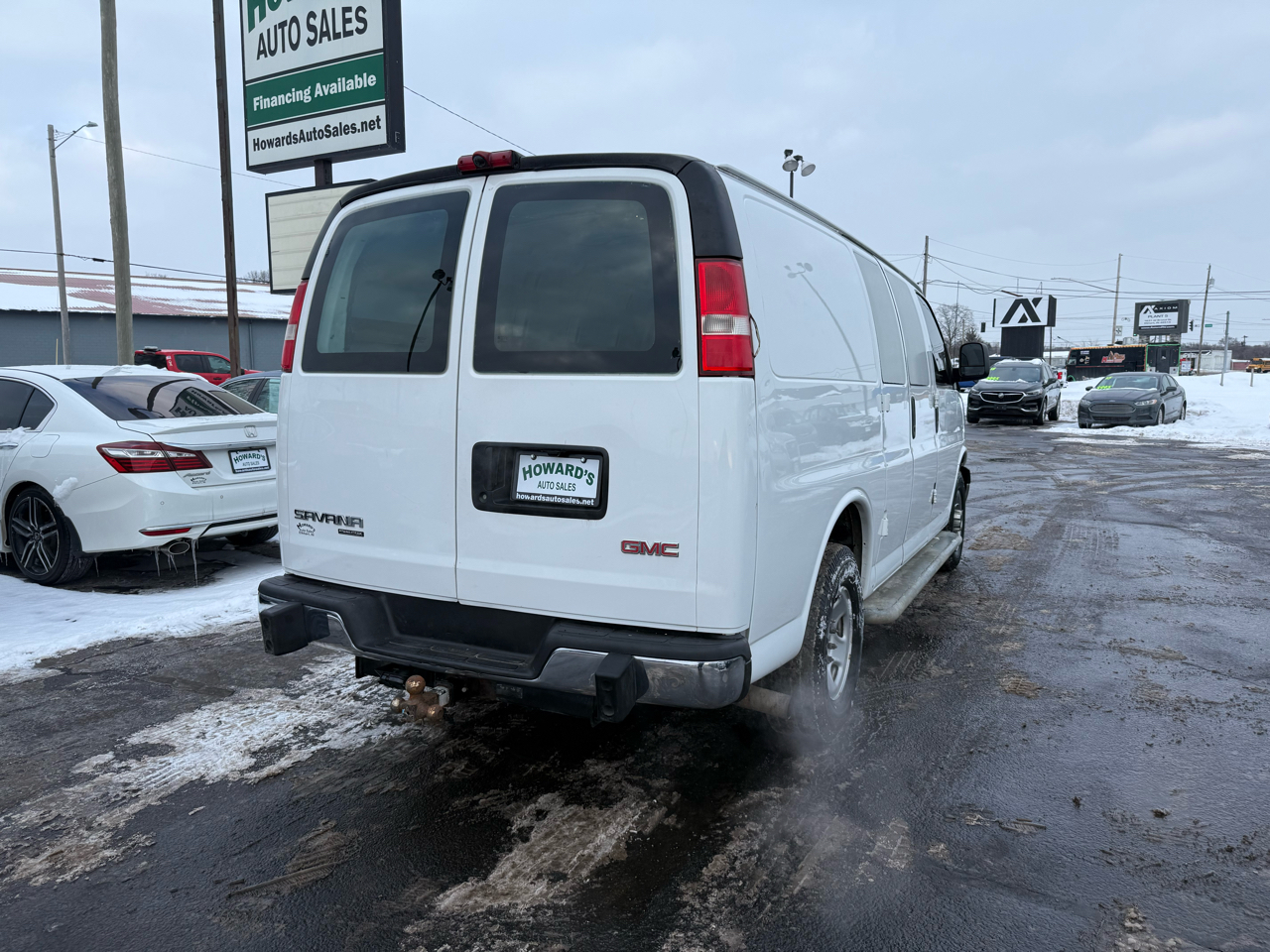 GMC Savana G2500 Cargo 2016