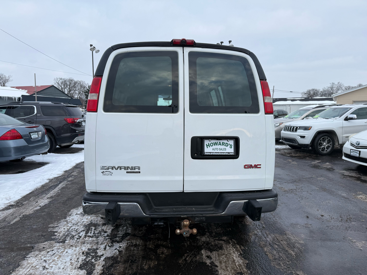 GMC Savana G2500 Cargo 2016