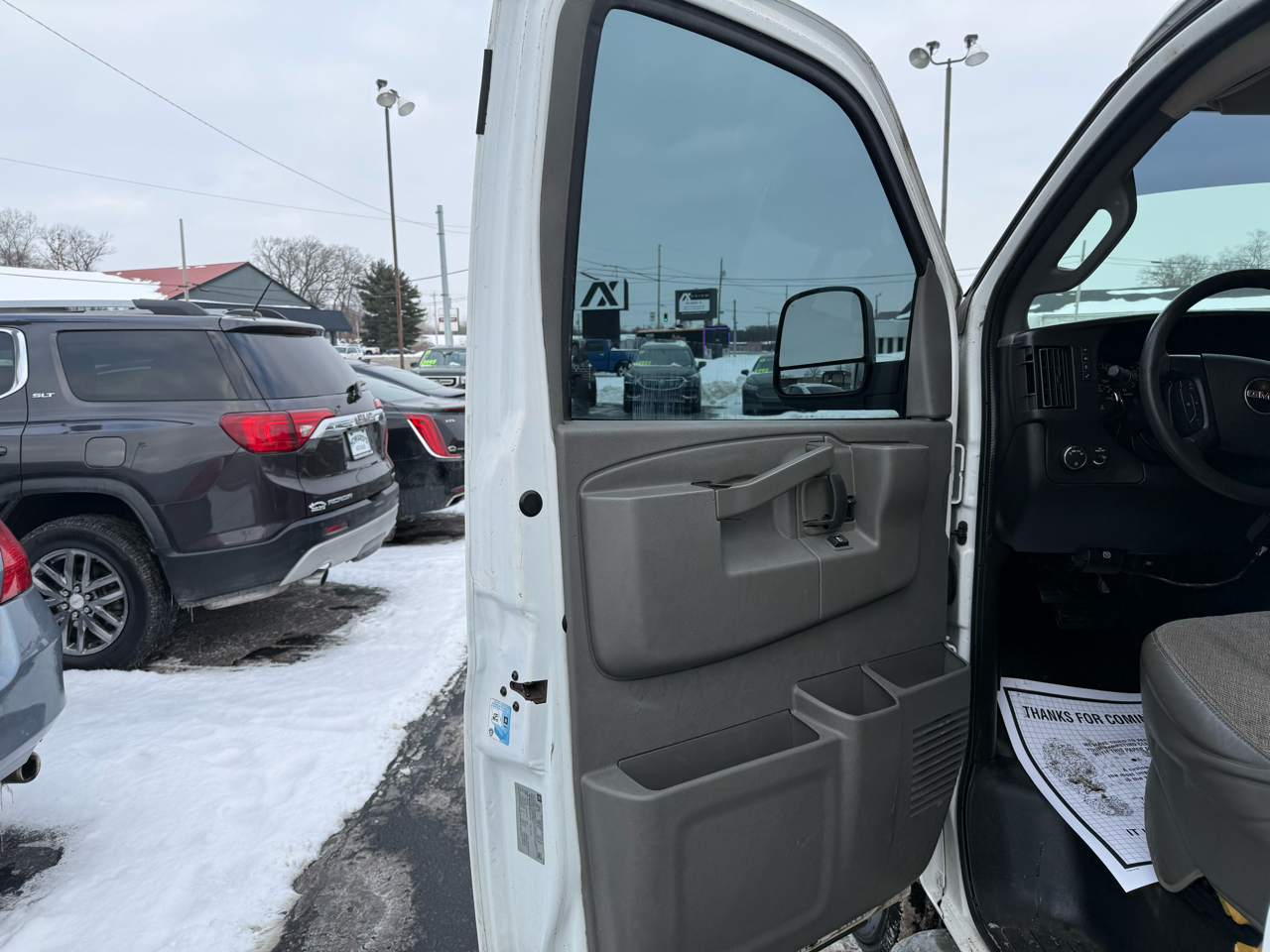 GMC Savana G2500 Cargo 2016