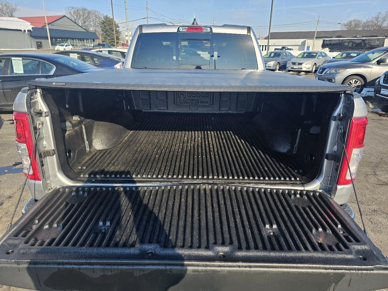 RAM 1500 Big Horn Quad Cab 4WD 2020