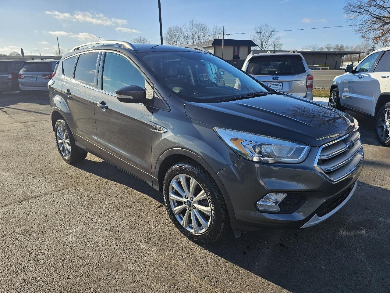 Ford Escape Titanium 4WD 2017