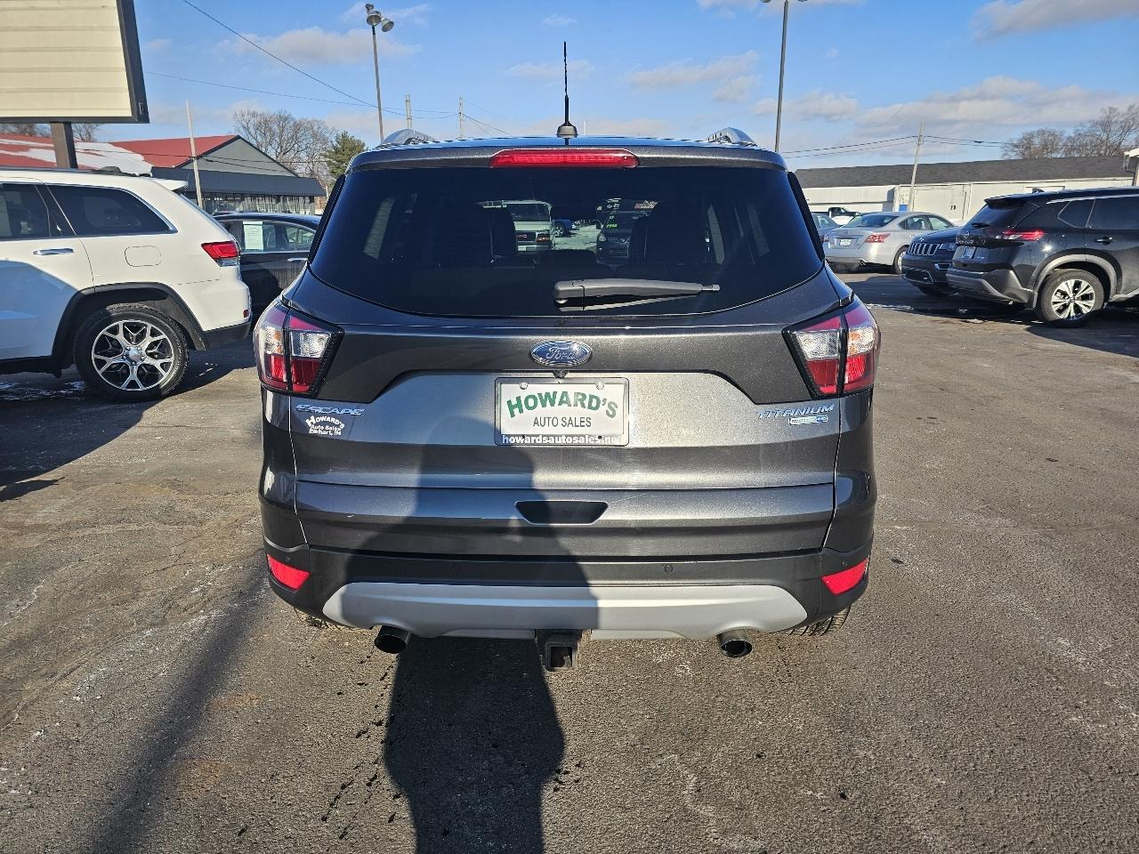 Ford Escape Titanium 4WD 2017