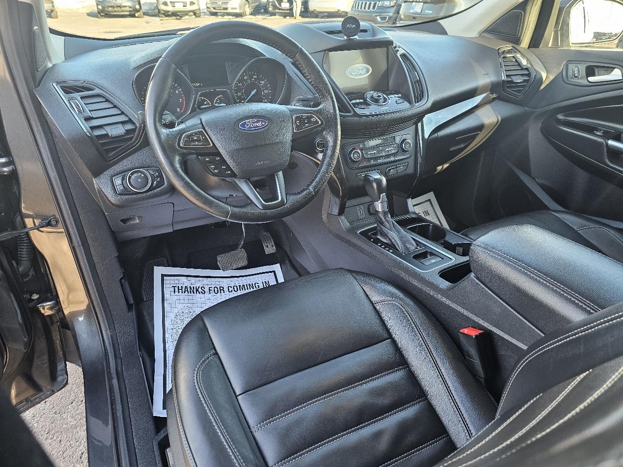 Ford Escape Titanium 4WD 2017