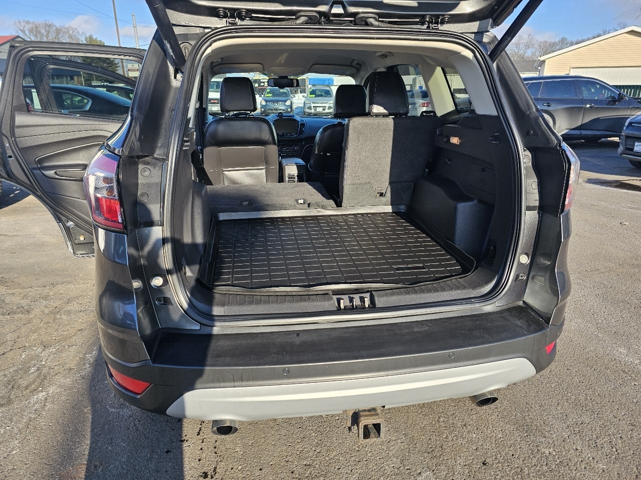 Ford Escape Titanium 4WD 2017