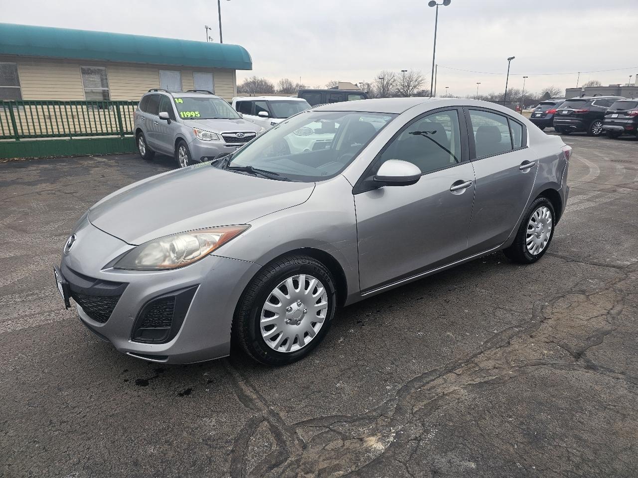 Mazda MAZDA3 i Sport 4-Door 2011