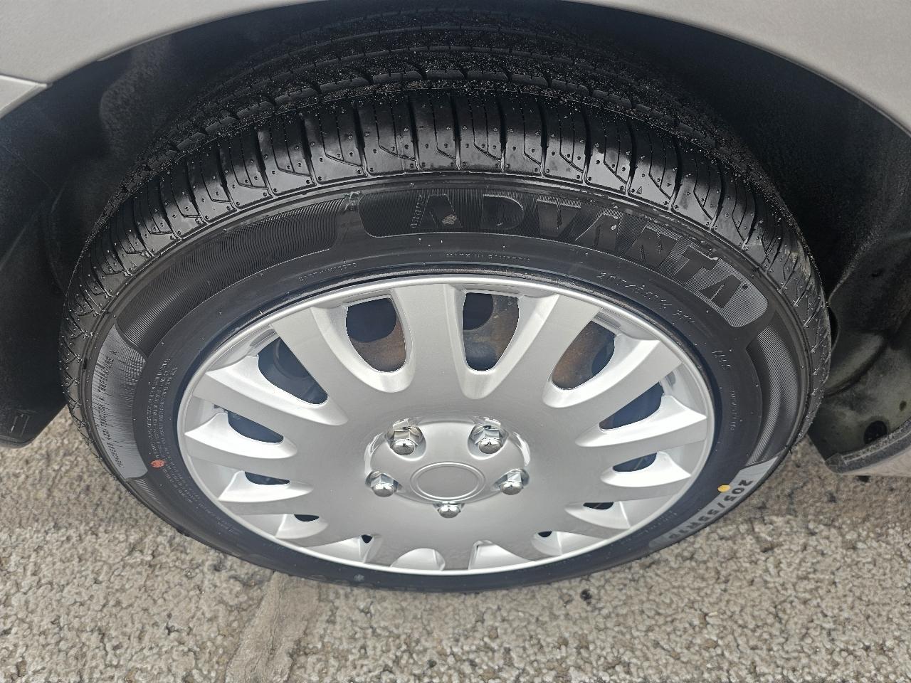 Mazda MAZDA3 i Sport 4-Door 2011