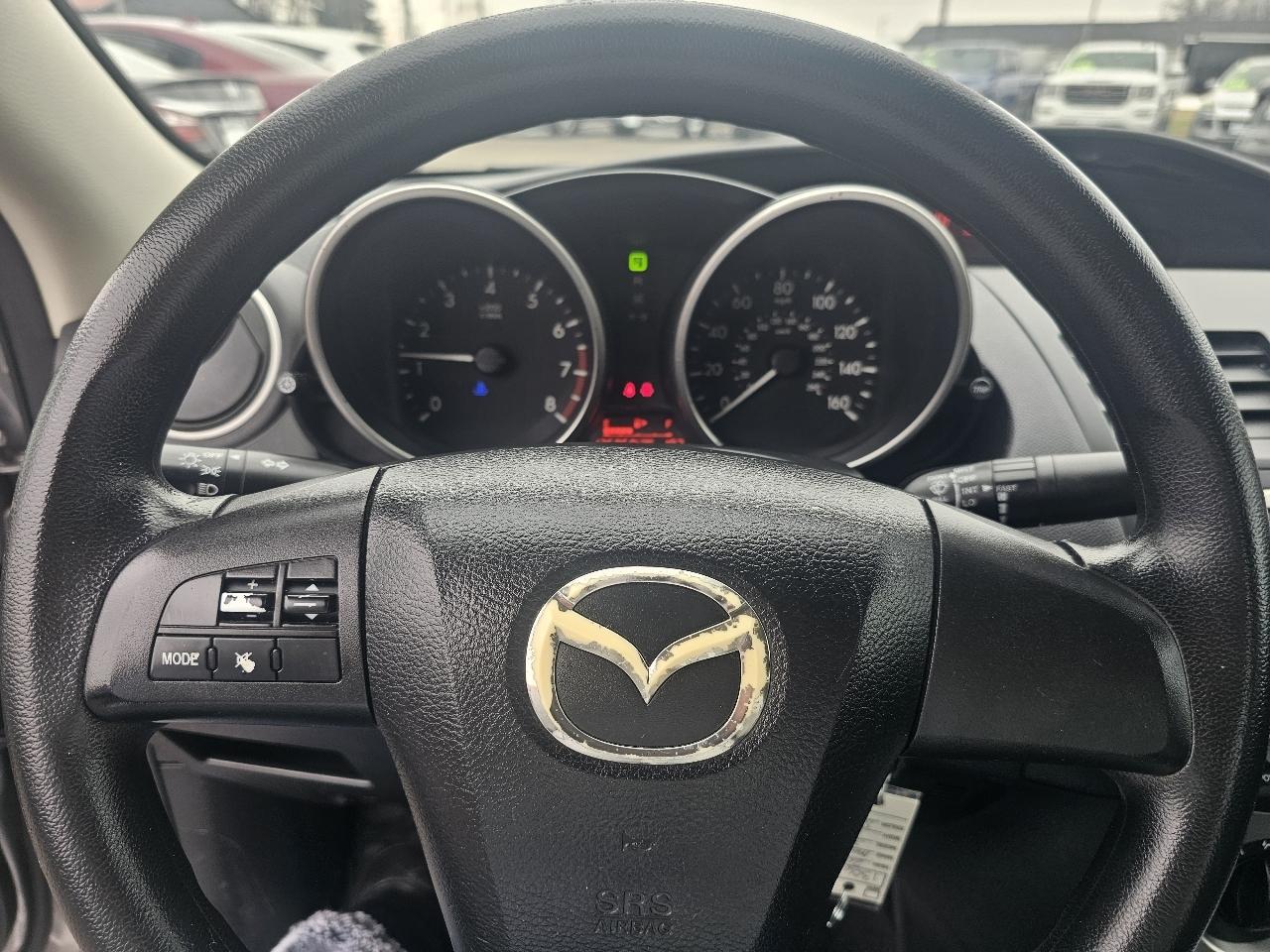 Mazda MAZDA3 i Sport 4-Door 2011