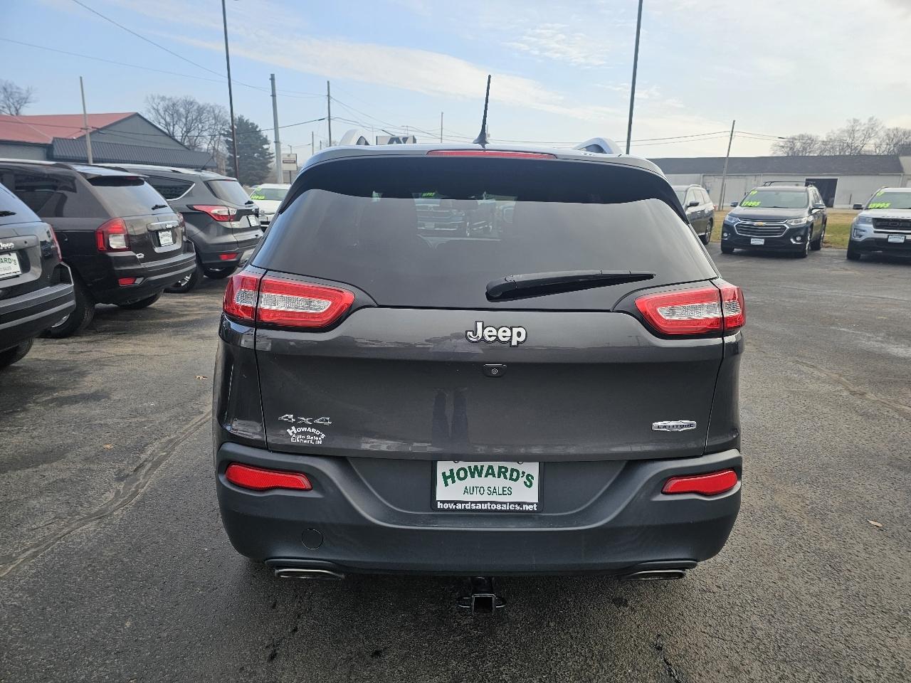 Jeep Cherokee Latitude 4WD 2017