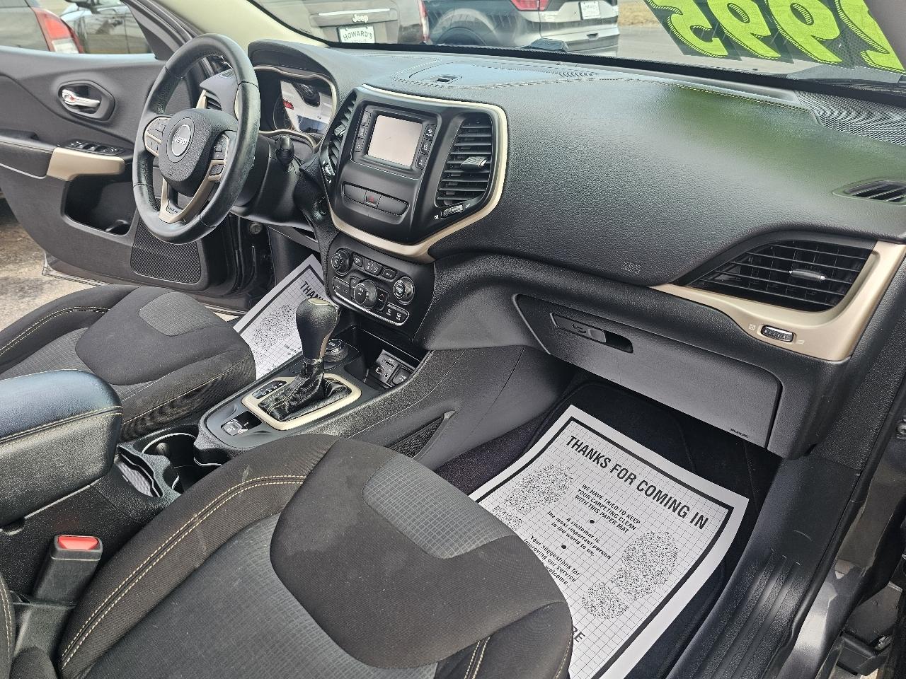 Jeep Cherokee Latitude 4WD 2017