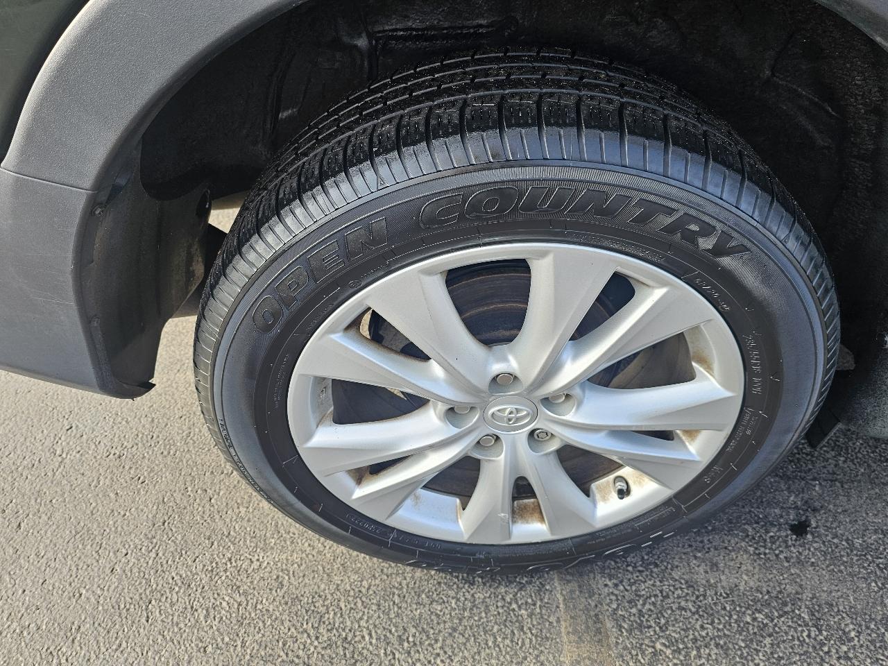 Toyota RAV4 Limited AWD 2013