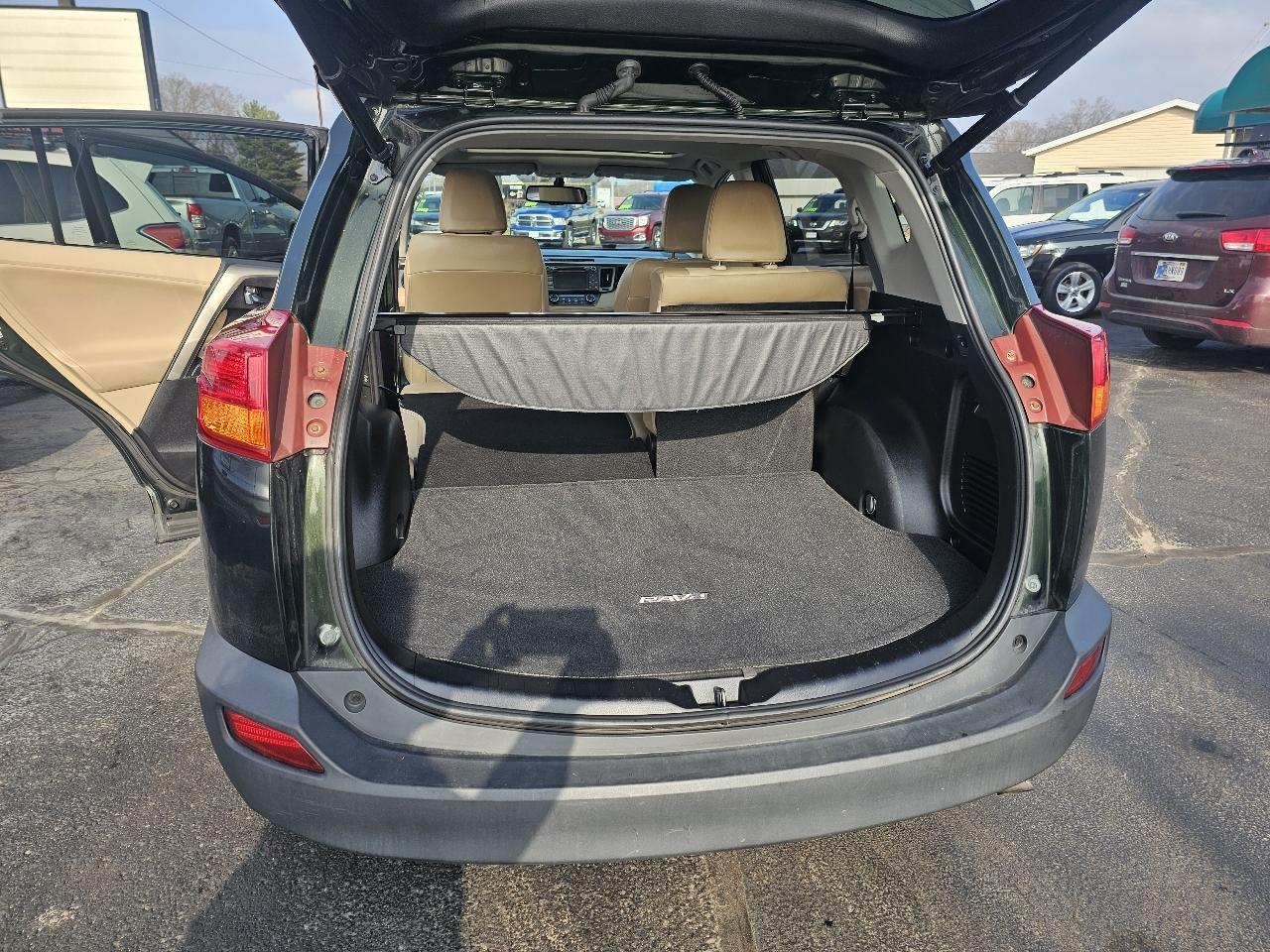 Toyota RAV4 Limited AWD 2013