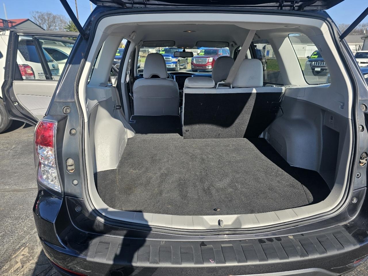Subaru Forester 2.5X 2013