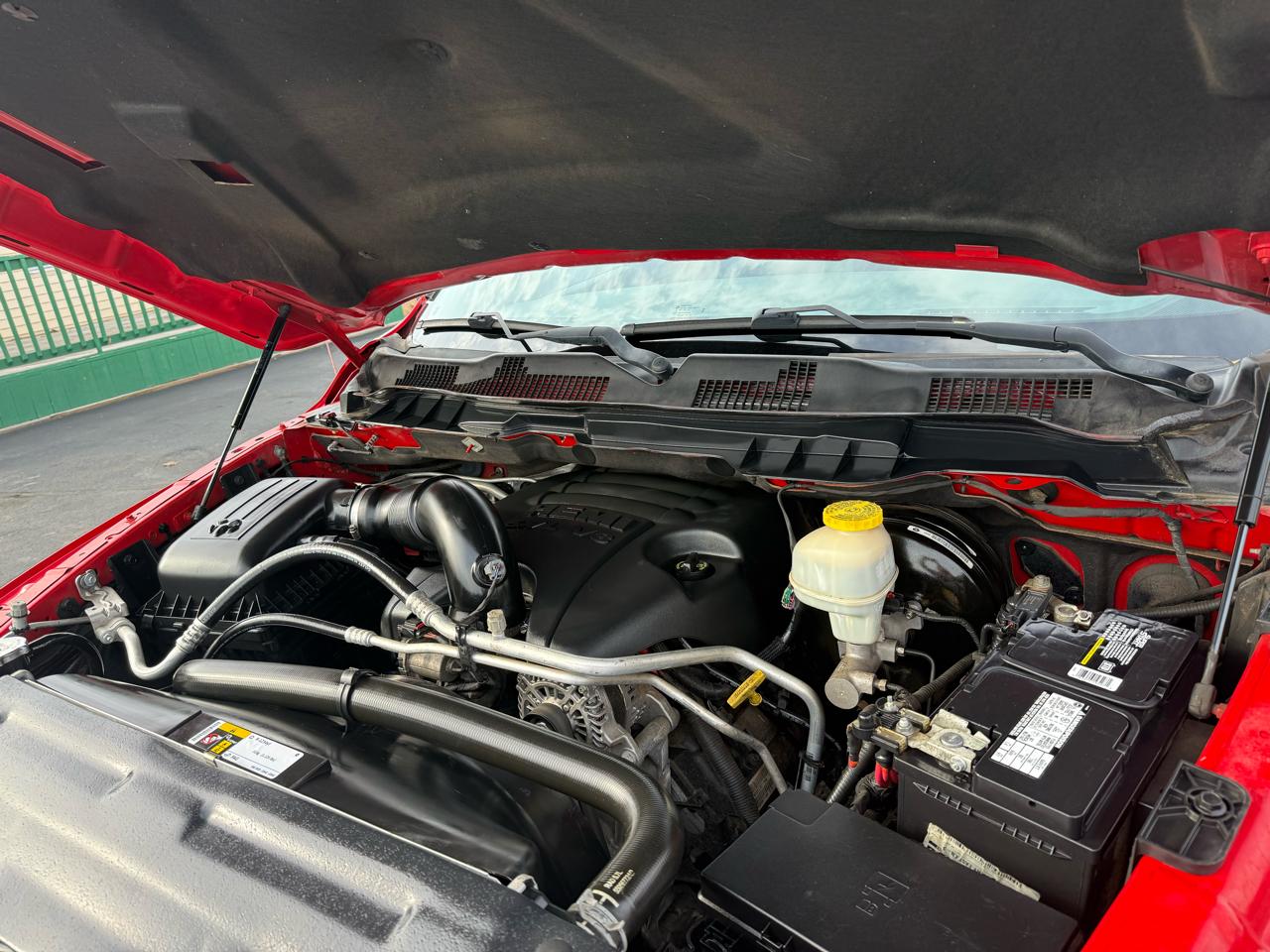 RAM 1500 SLT Crew Cab 4WD SWB 2018