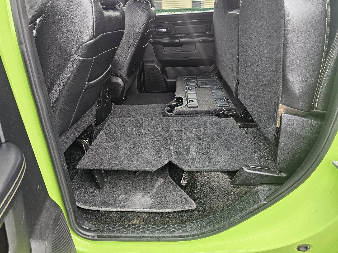 RAM 1500 Sport Crew Cab SWB 4WD 2017