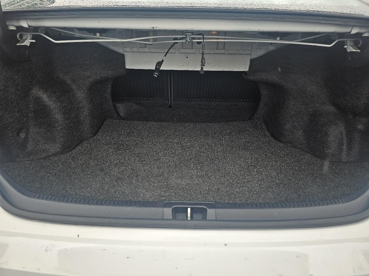 Toyota Camry XLE 2016