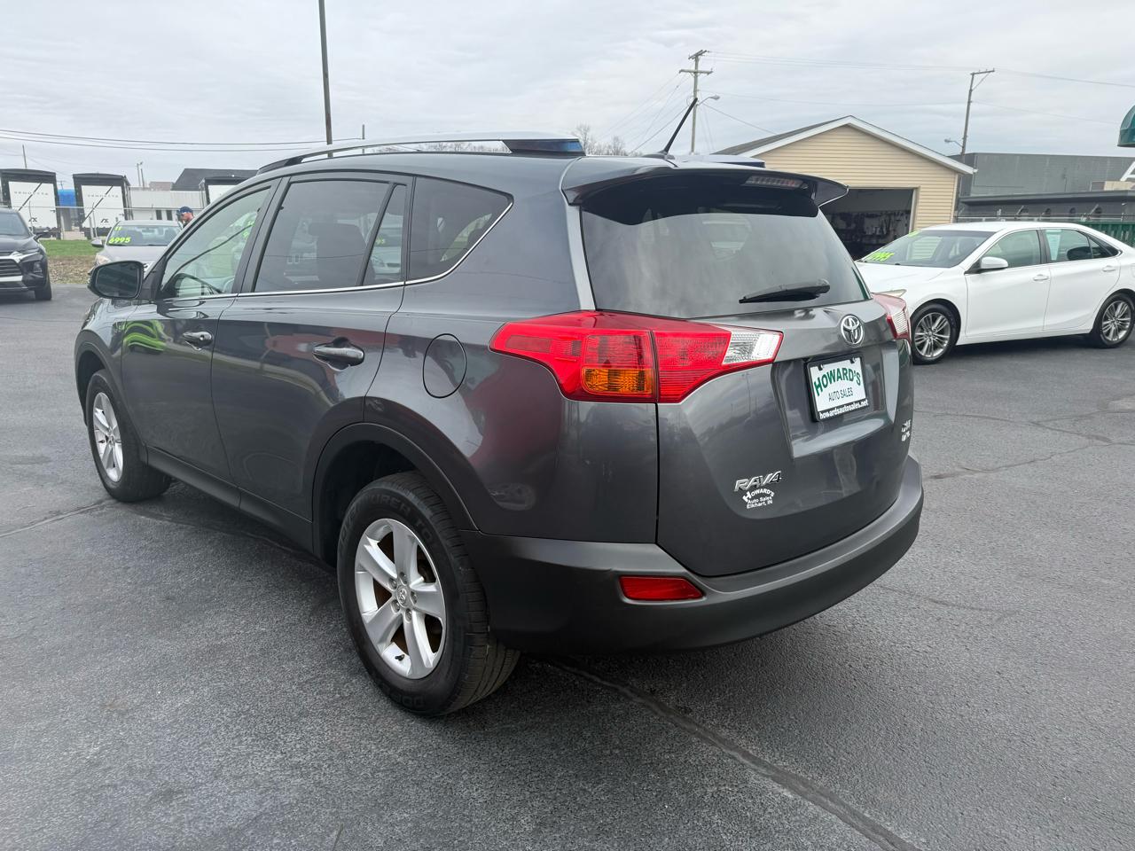 Toyota RAV4 XLE AWD 2014