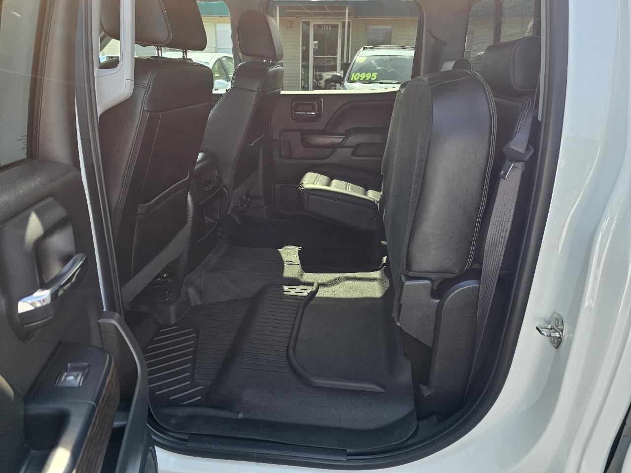 GMC Sierra 1500 Denali Crew Cab Short Box 4WD 2017