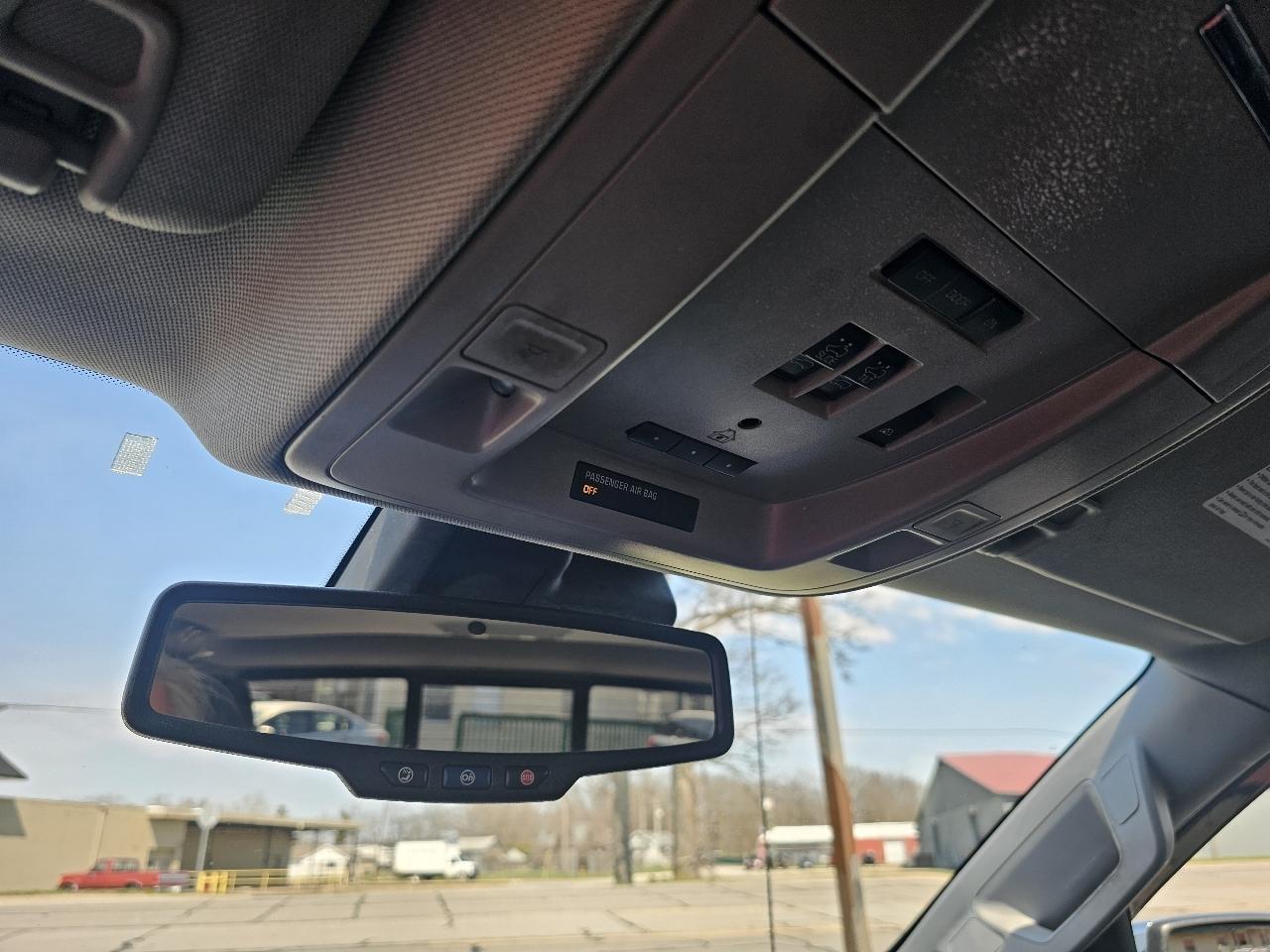 GMC Sierra 1500 Denali Crew Cab Short Box 4WD 2017