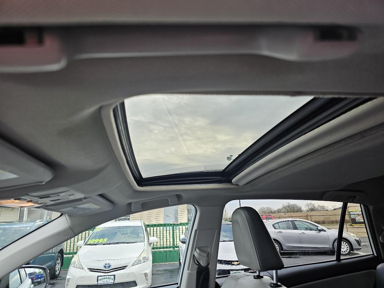 Toyota RAV4 Limited AWD 2014