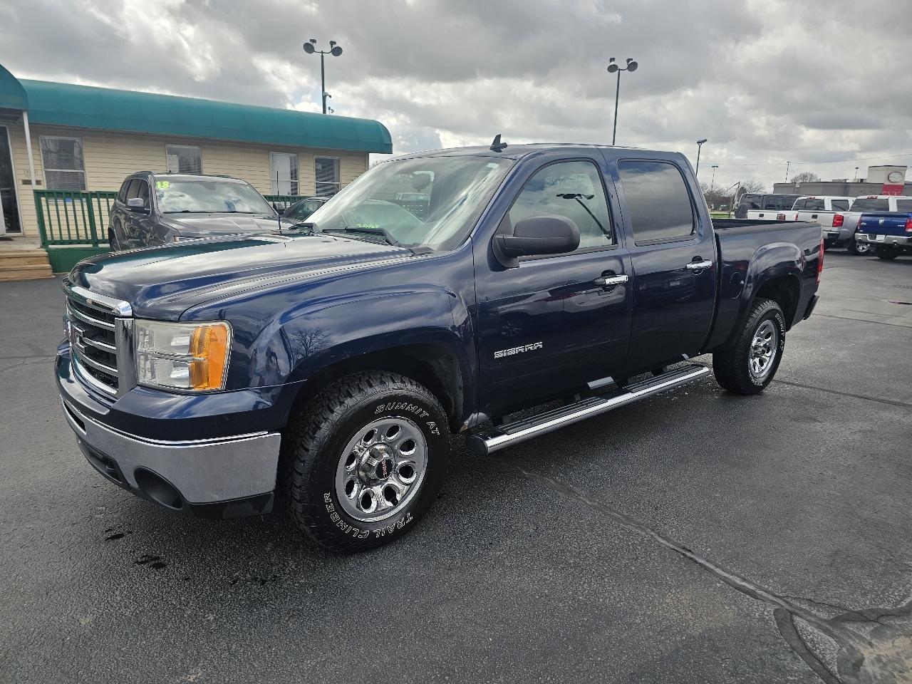 GMC Sierra 1500 SL Crew Cab 4WD 2012