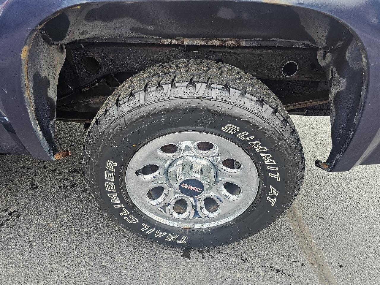 GMC Sierra 1500 SL Crew Cab 4WD 2012