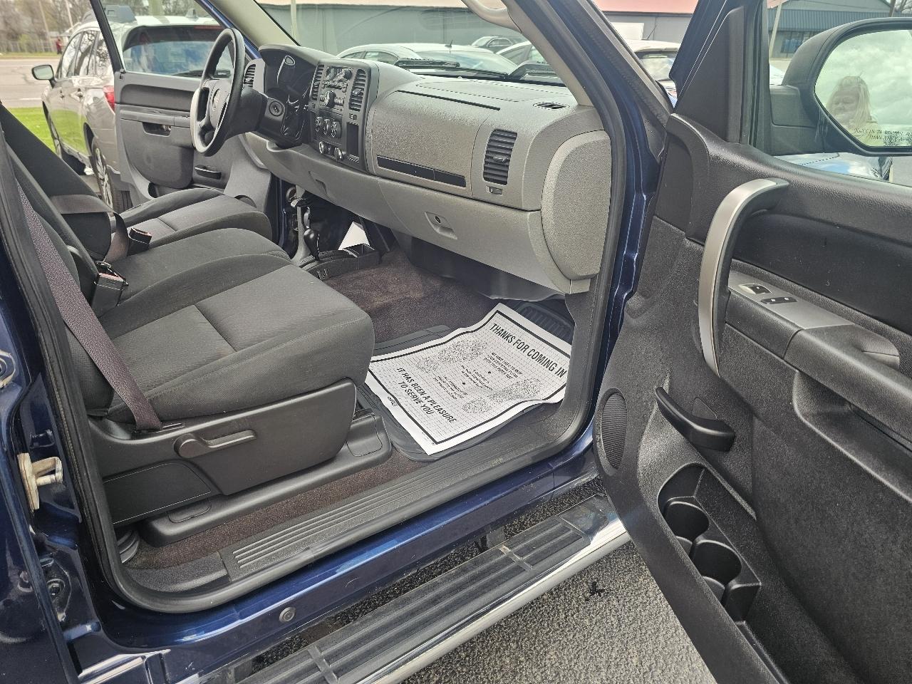 GMC Sierra 1500 SL Crew Cab 4WD 2012