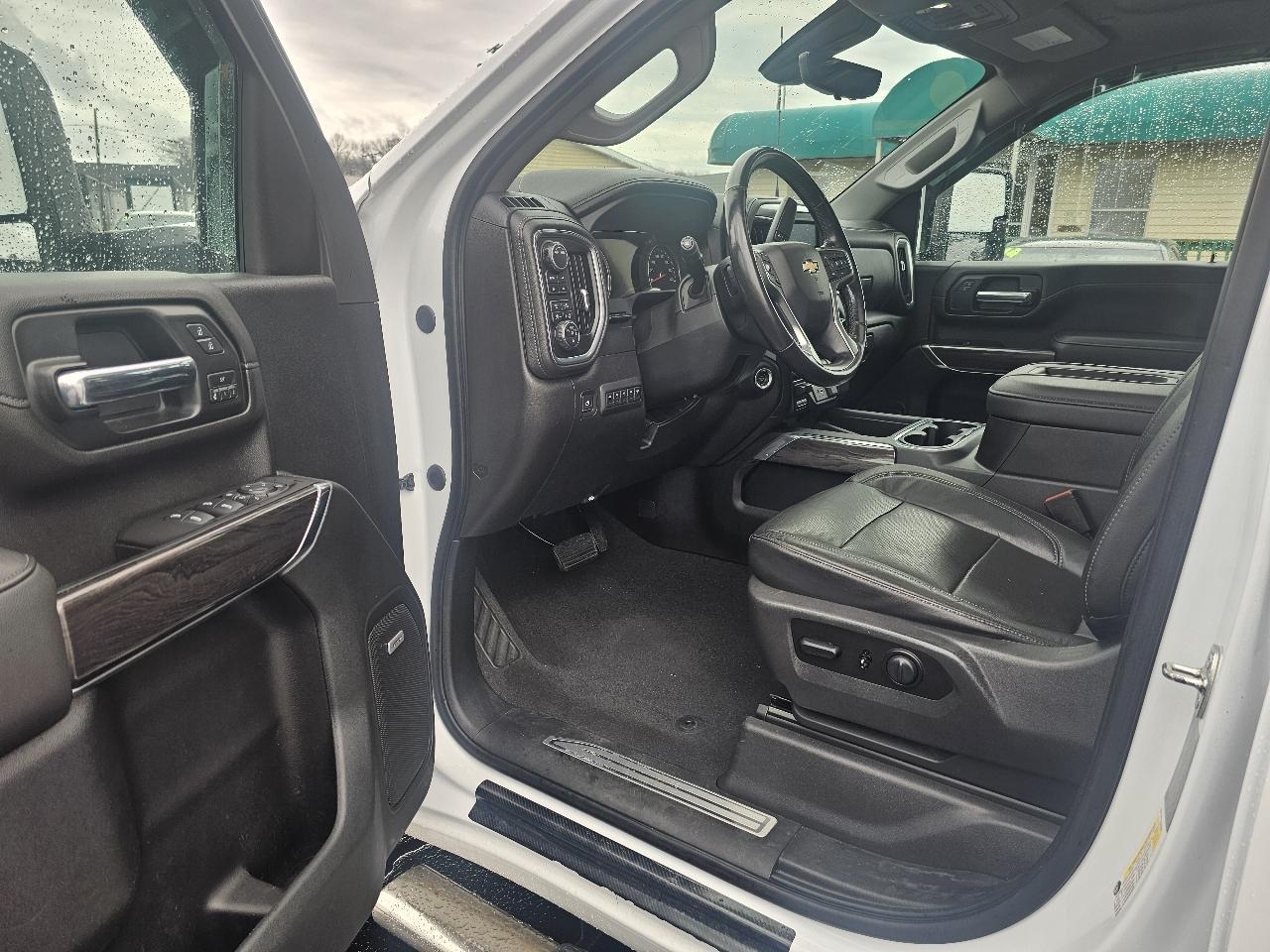 Chevrolet Silverado 2500HD LTZ Crew Cab Long Box 4WD 2020