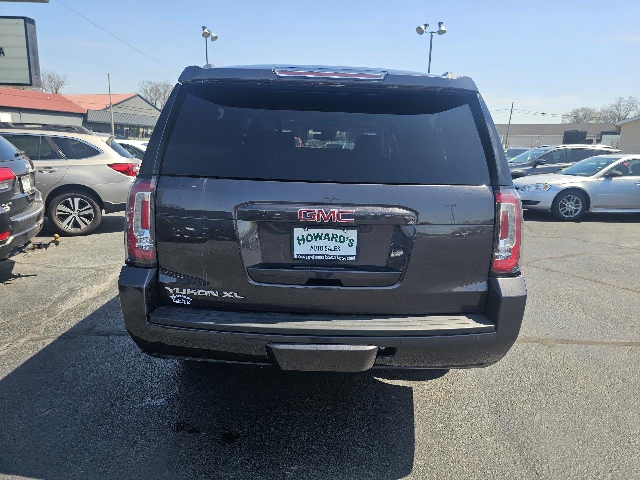 GMC Yukon XL SLT 4WD 2017