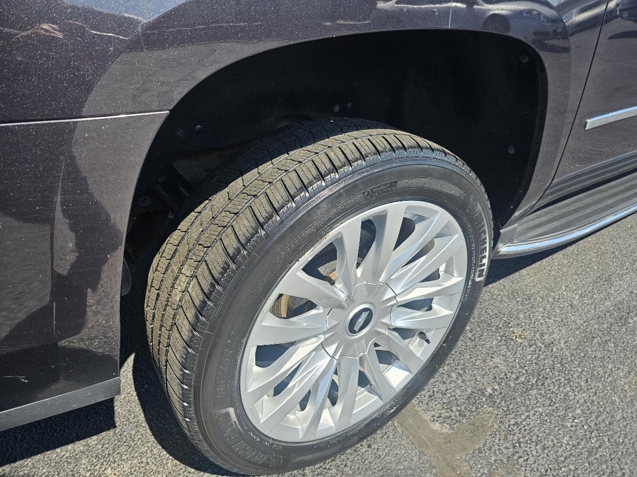 GMC Yukon XL SLT 4WD 2017