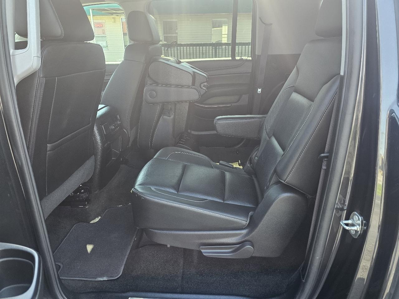 GMC Yukon XL SLT 4WD 2017