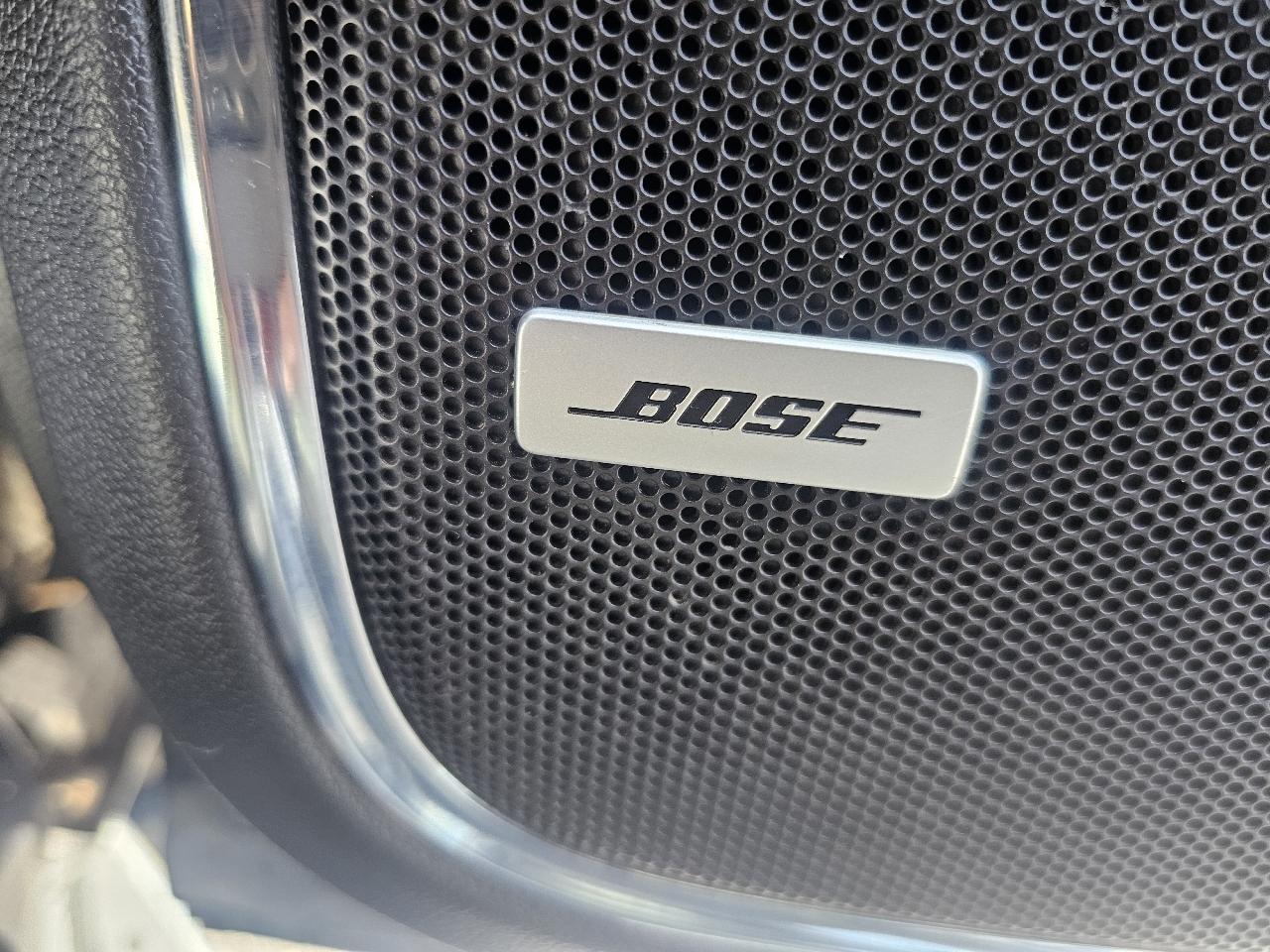 GMC Yukon XL SLT 4WD 2017