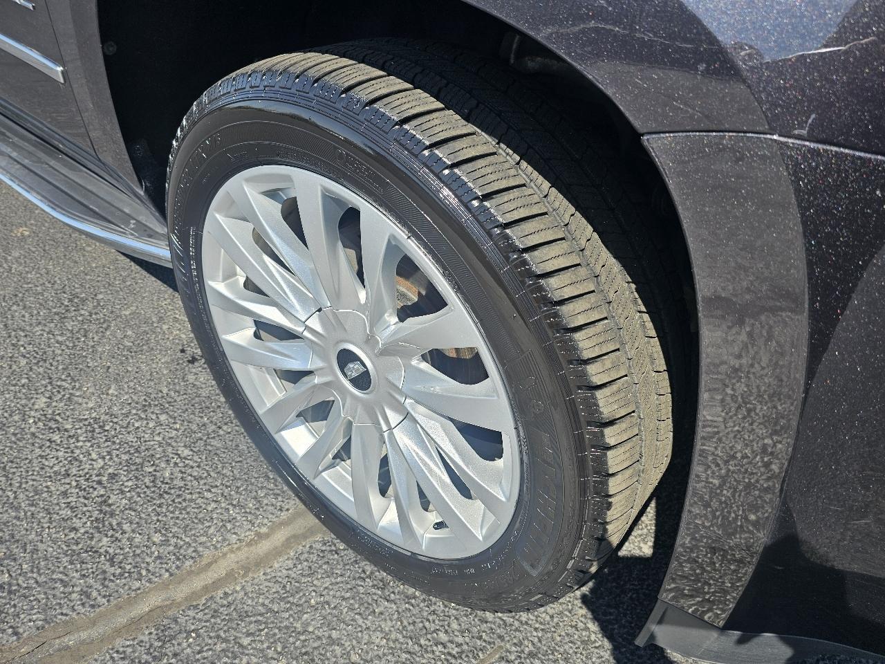 GMC Yukon XL SLT 4WD 2017