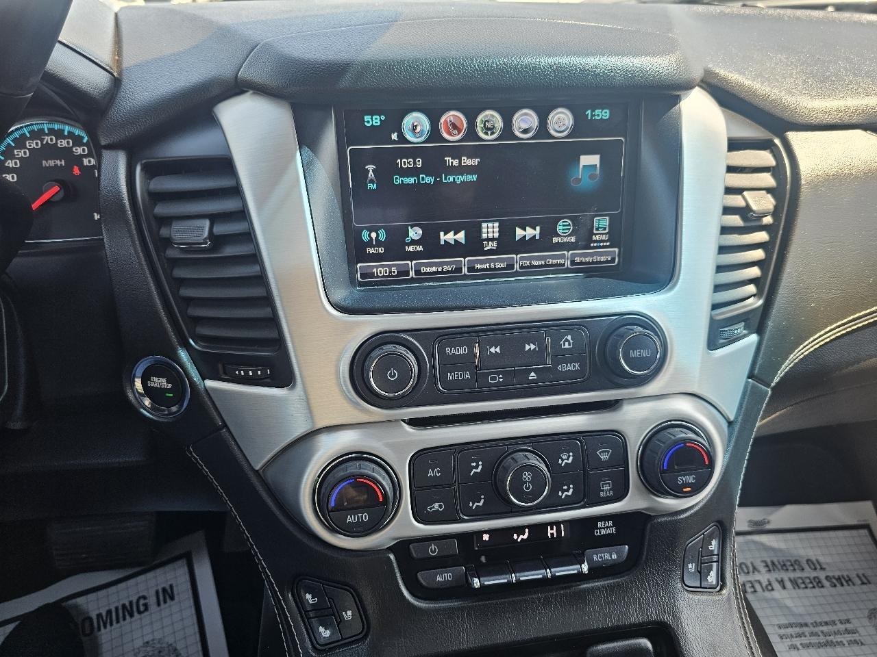 GMC Yukon XL SLT 4WD 2017