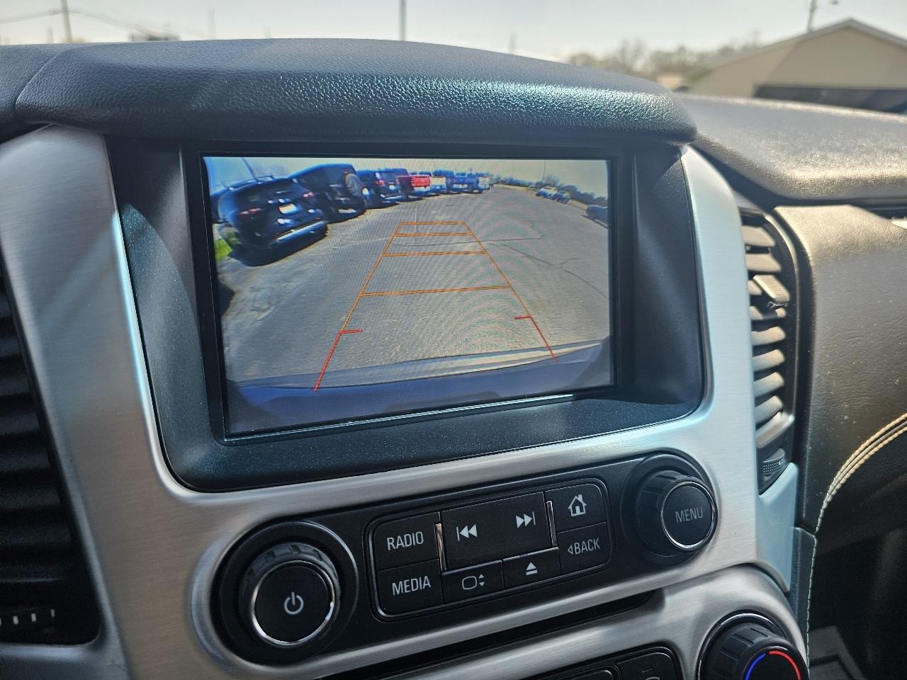 GMC Yukon XL SLT 4WD 2017