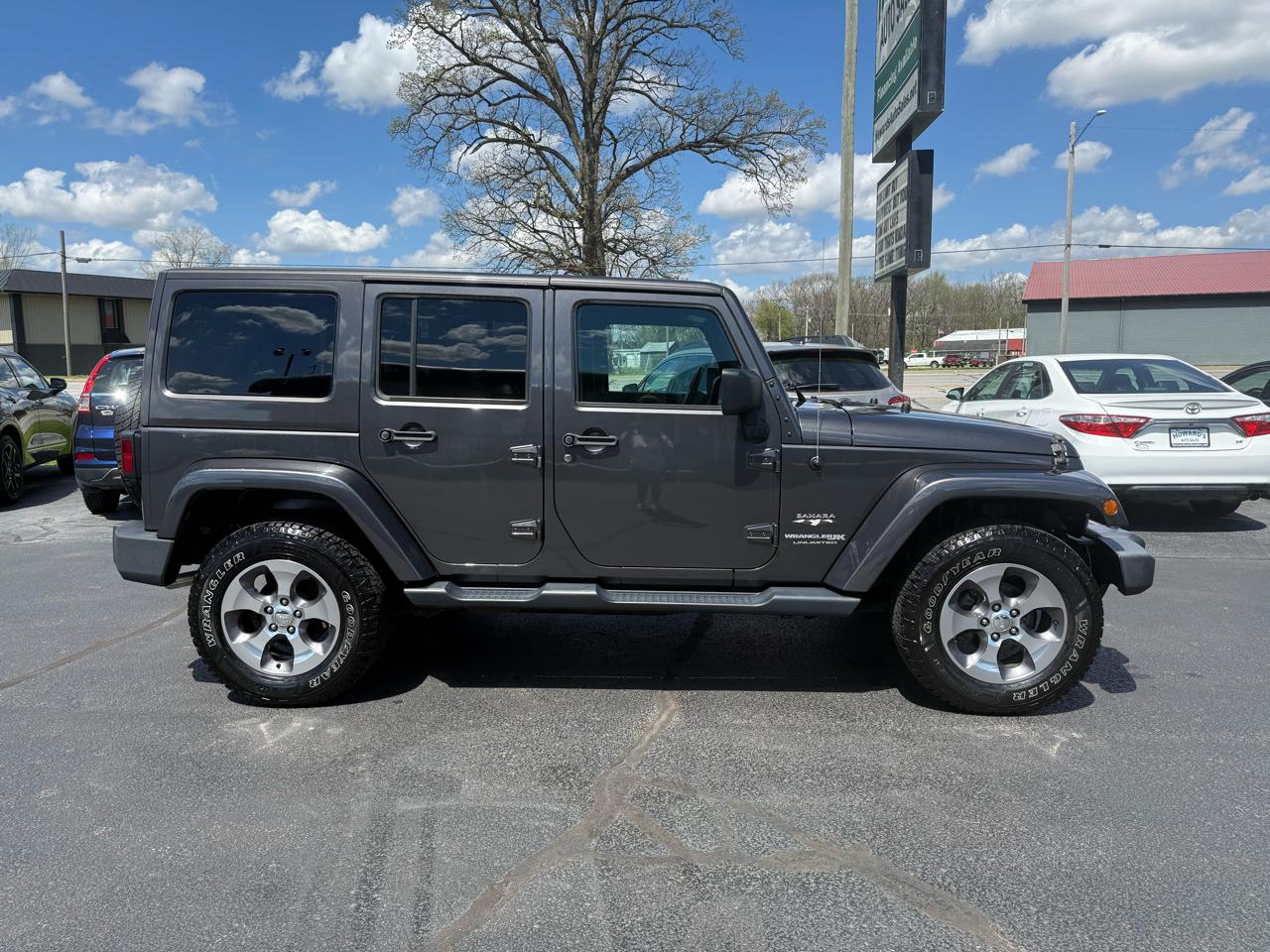 Jeep Wrangler JK Unlimited Sahara 4WD 2018