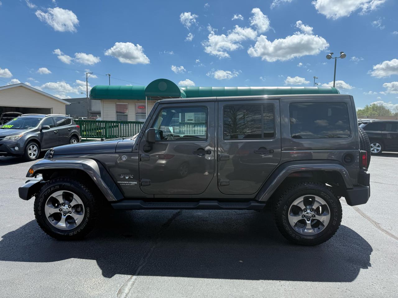 Jeep Wrangler JK Unlimited Sahara 4WD 2018
