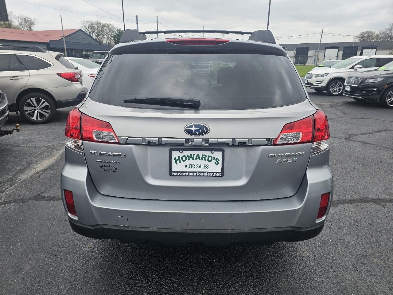 Subaru Outback 2.5i Premium 2010