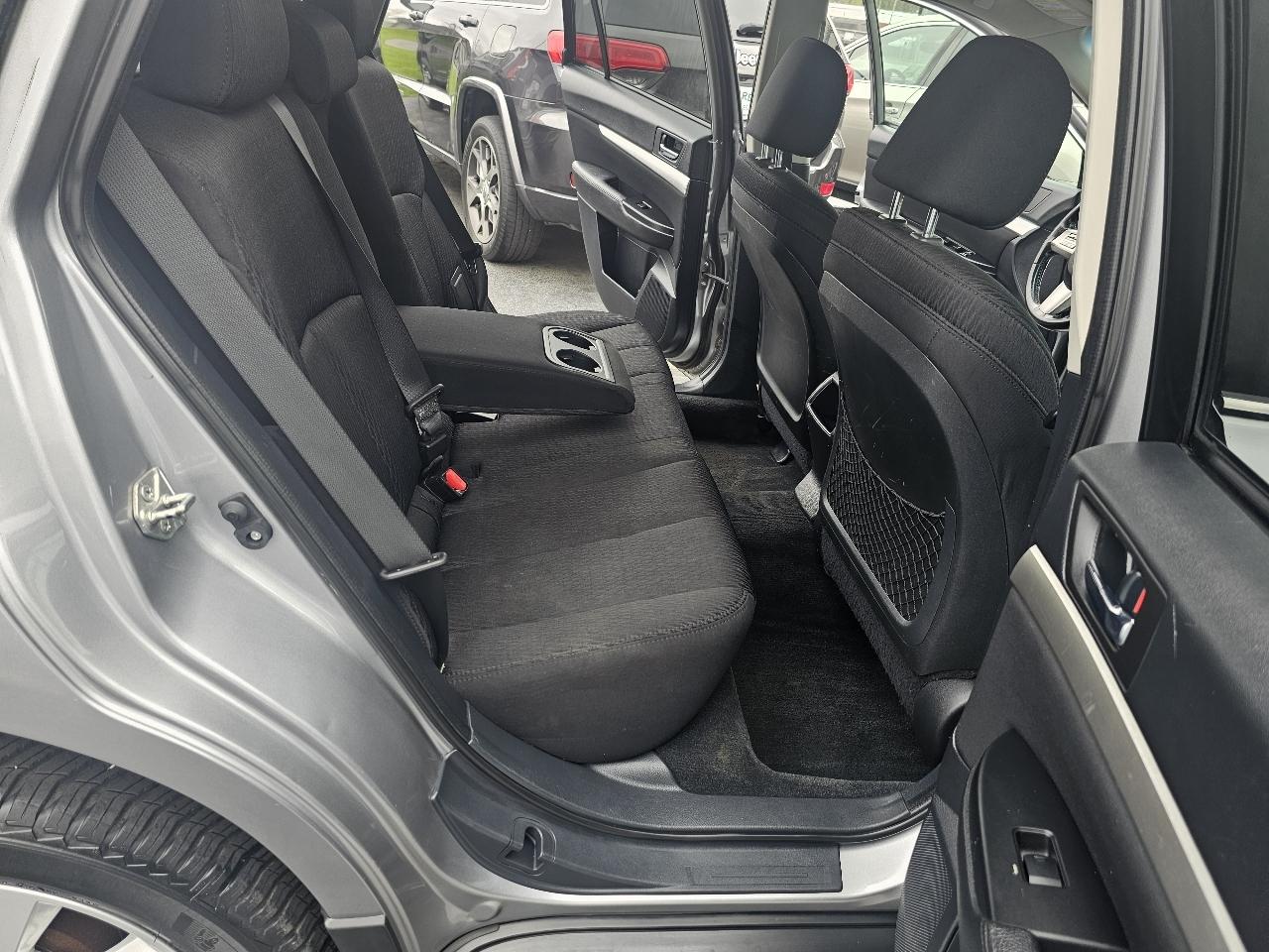 Subaru Outback 2.5i Premium 2010