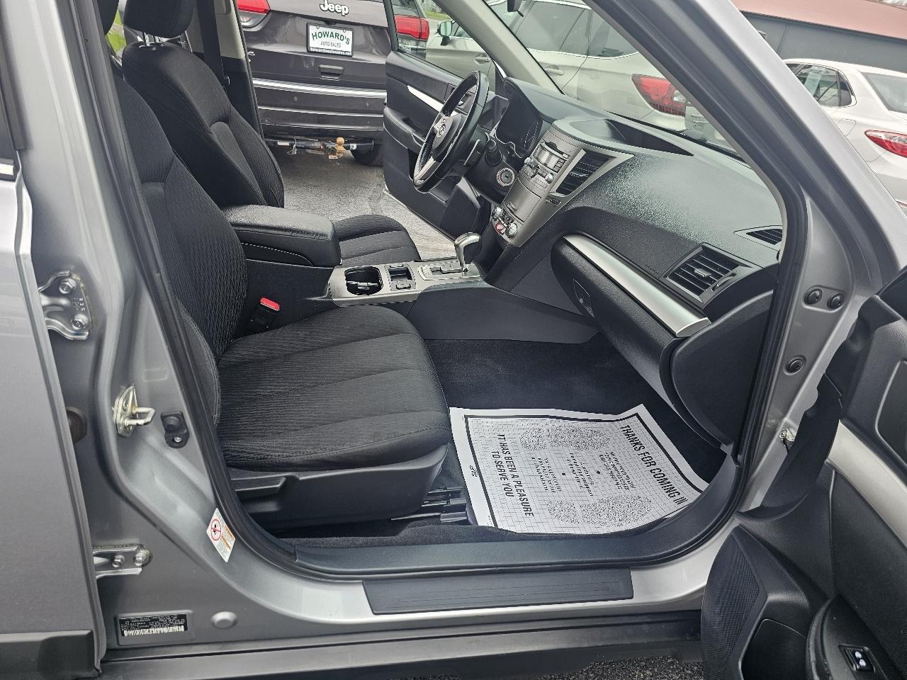 Subaru Outback 2.5i Premium 2010