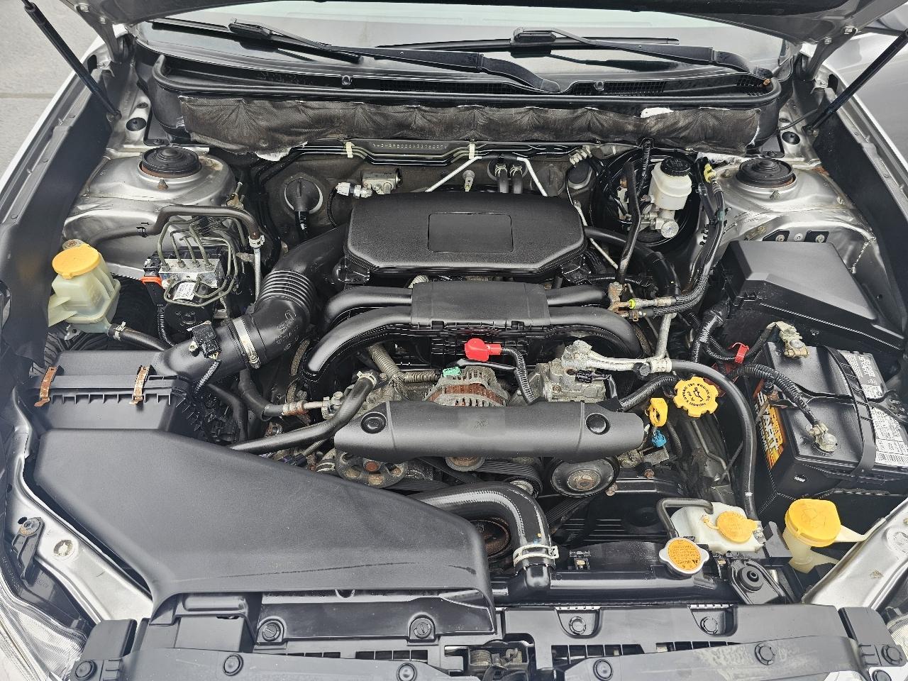 Subaru Outback 2.5i Premium 2010