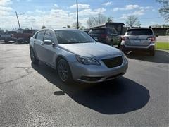 2014 Chrysler 200 