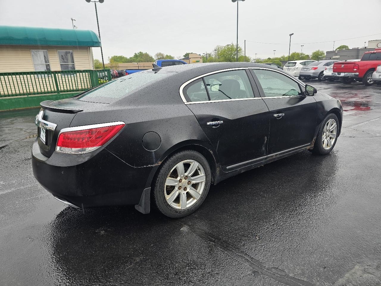 Buick LaCrosse Premium Package 2, w/Leather 2012