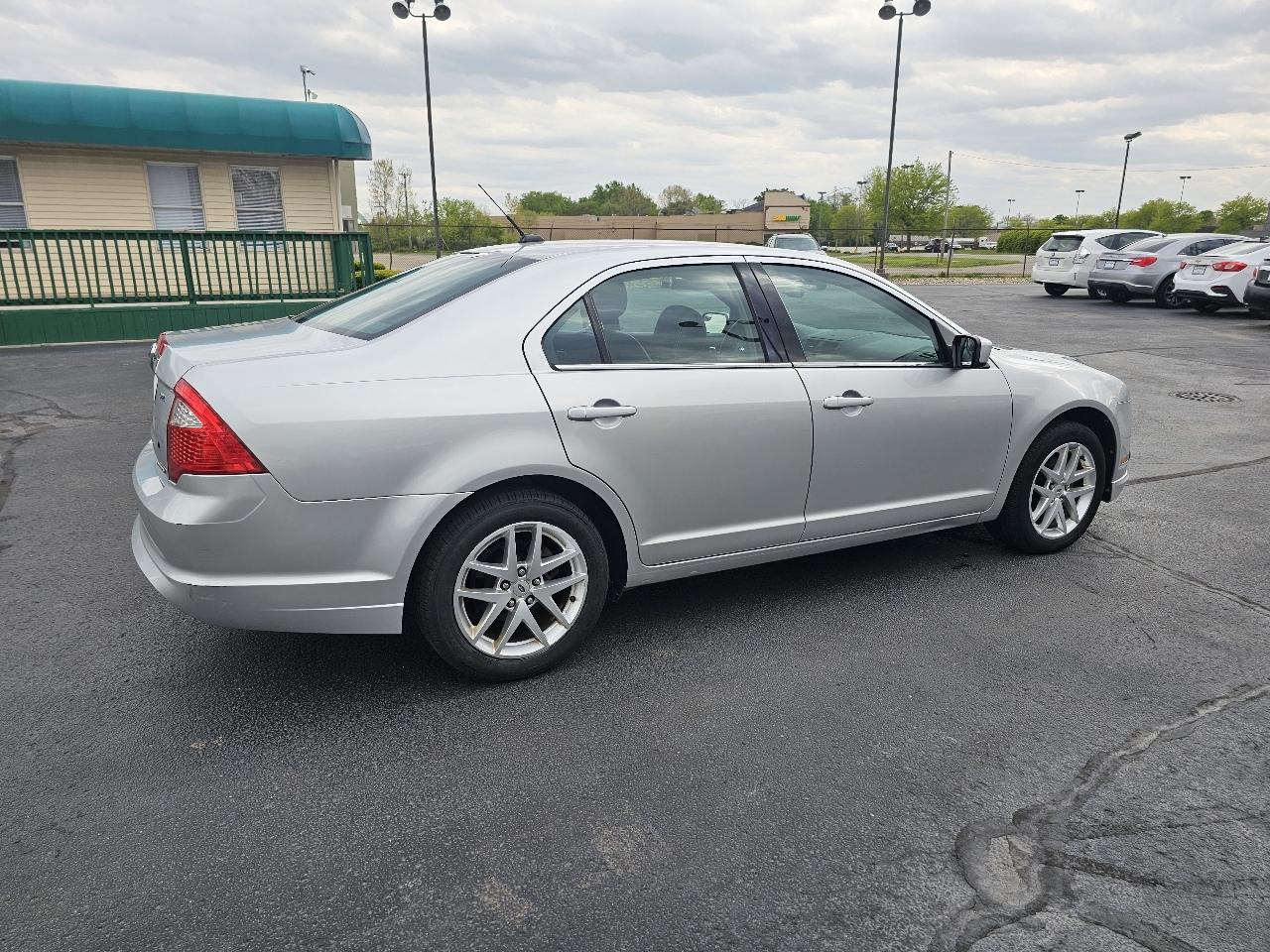 Ford Fusion V6 SEL 2011