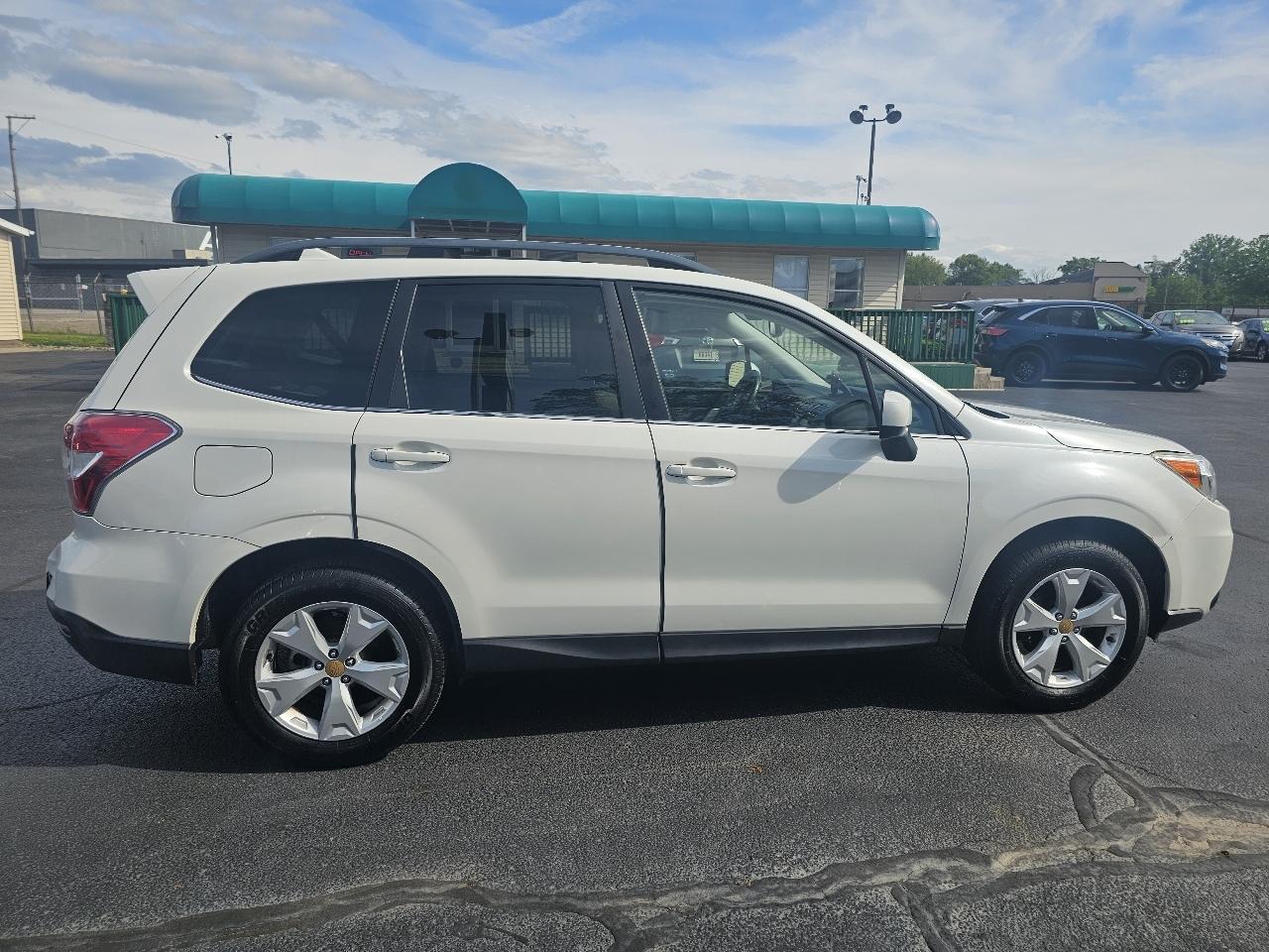 Subaru Forester 2.5i Touring 2016