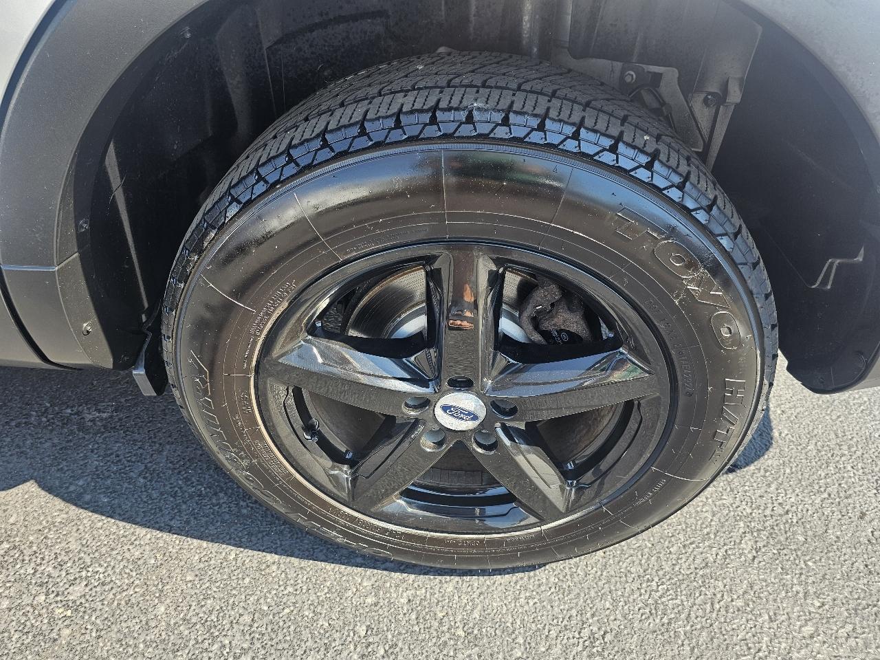 Ford Explorer Base 4WD 2018