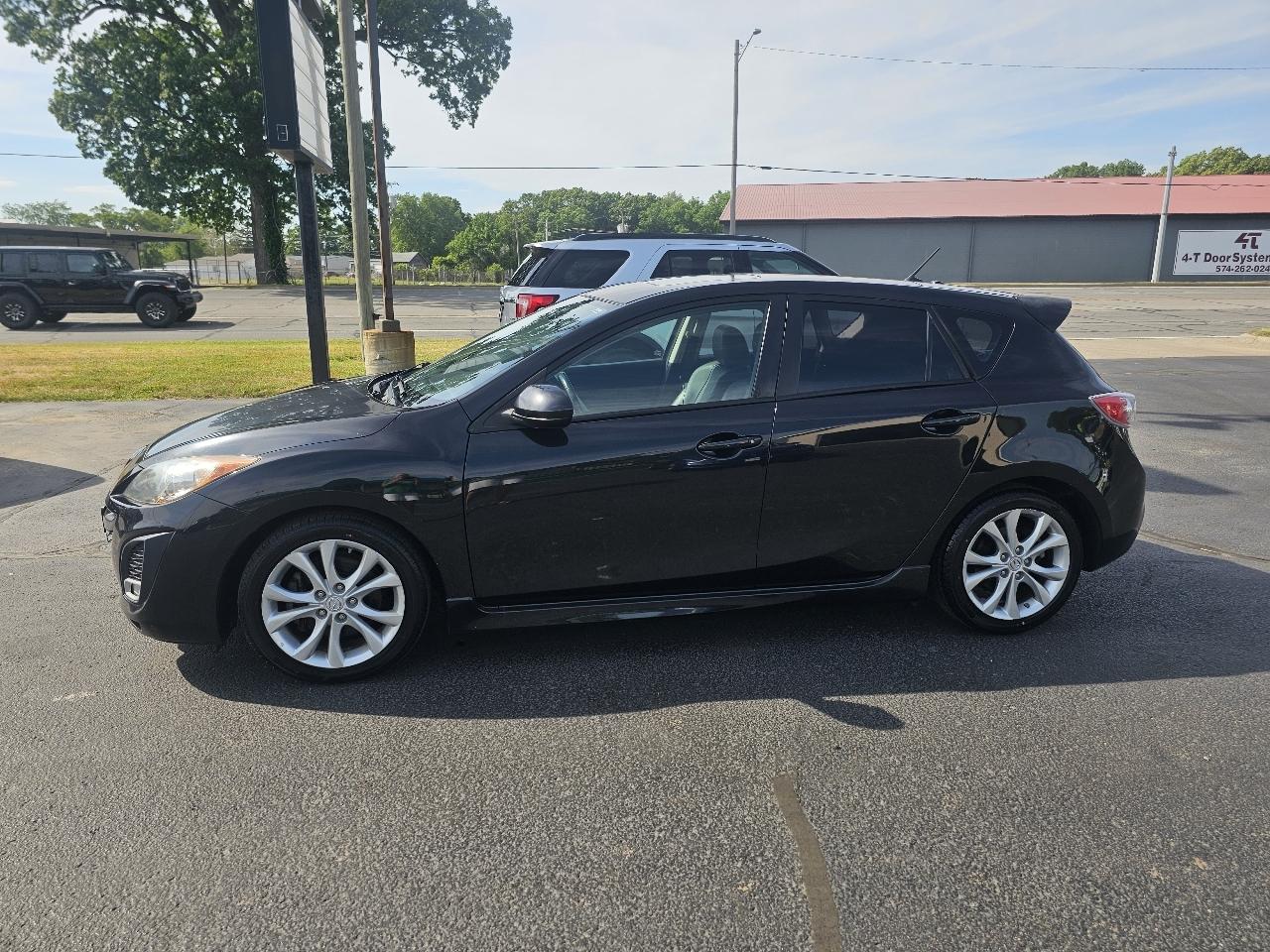 Mazda MAZDA3 s Grand Touring 5-Door 2011