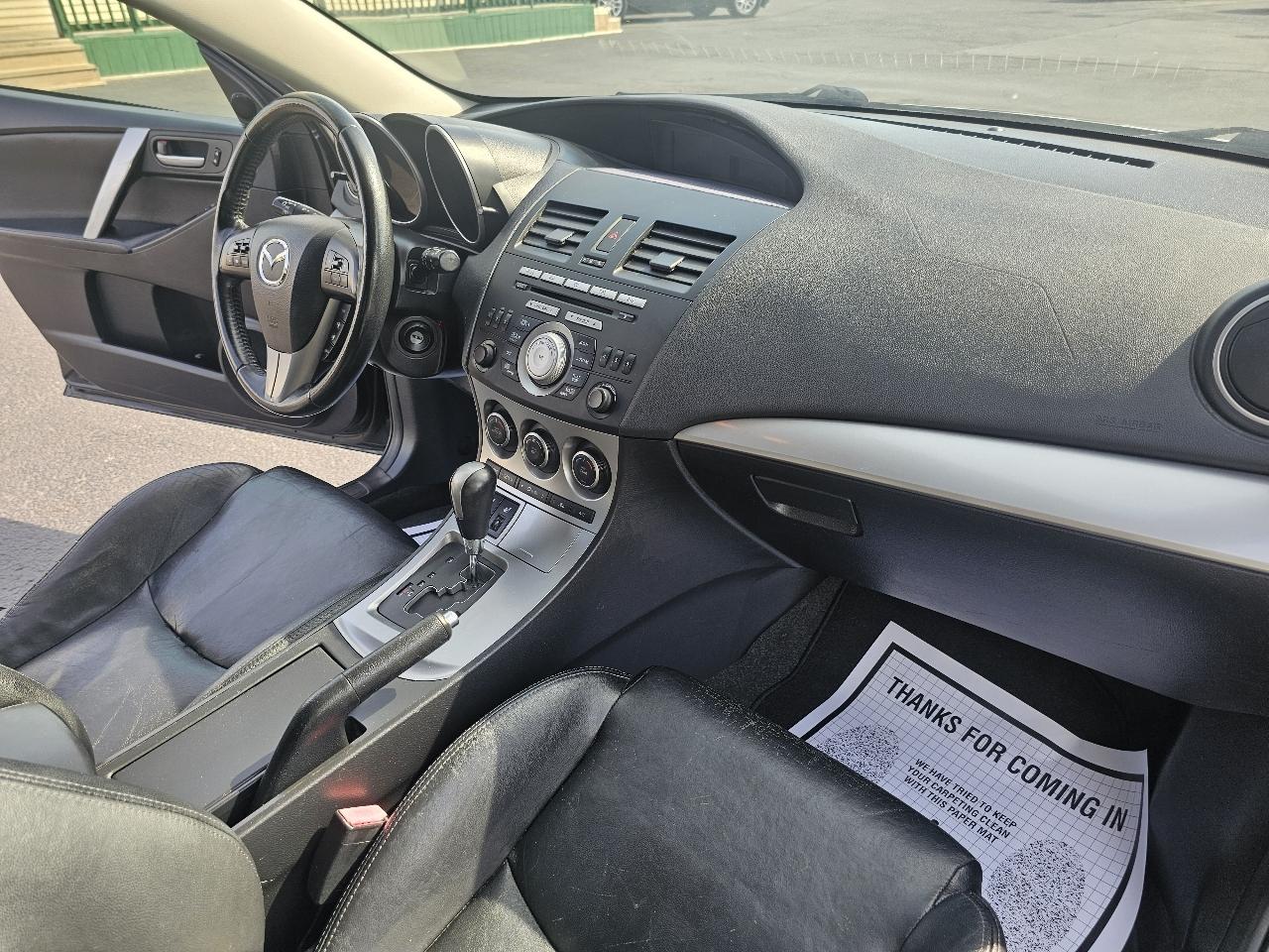 Mazda MAZDA3 s Grand Touring 5-Door 2011