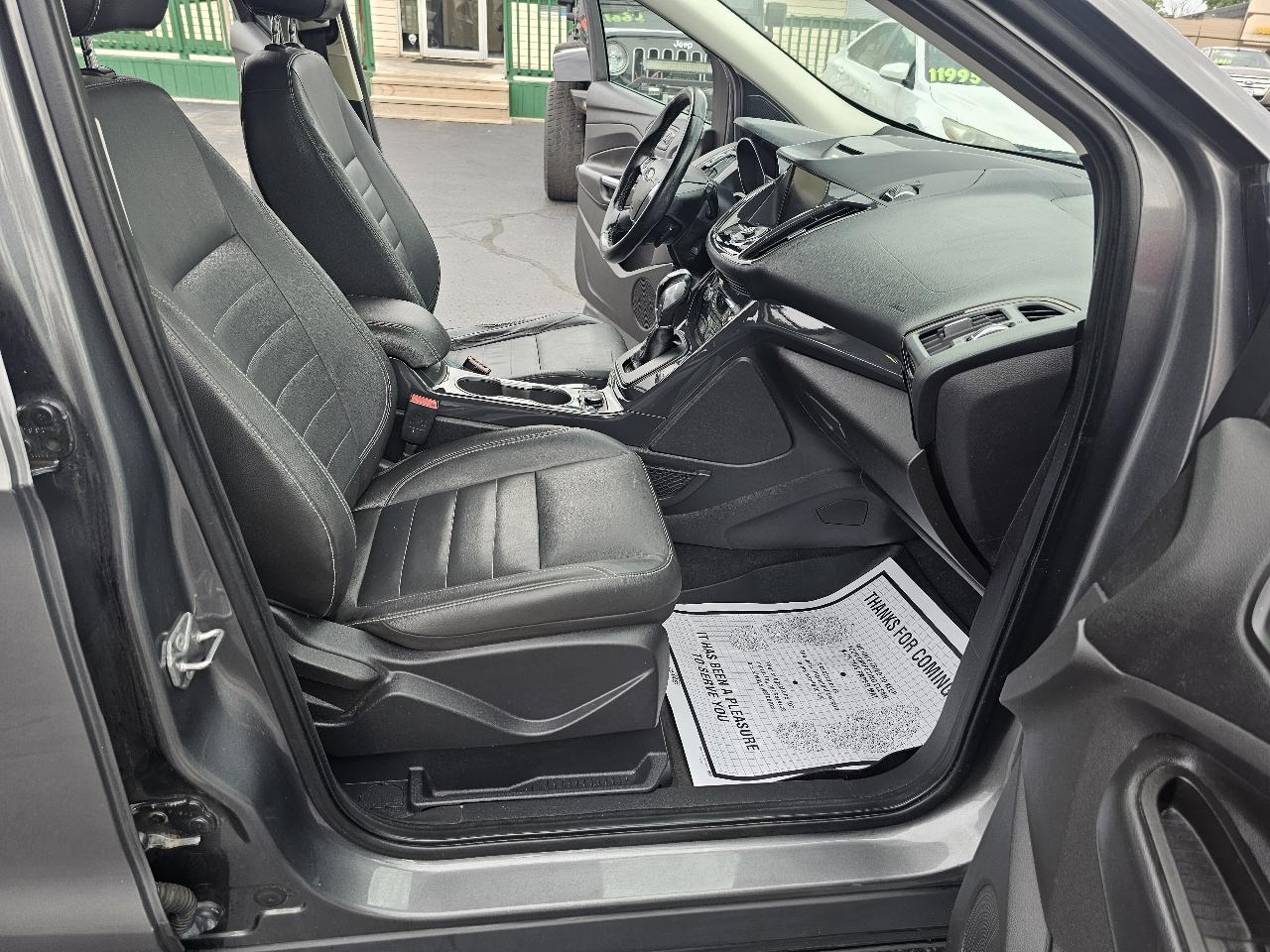 Ford Escape Titanium 4WD 2014